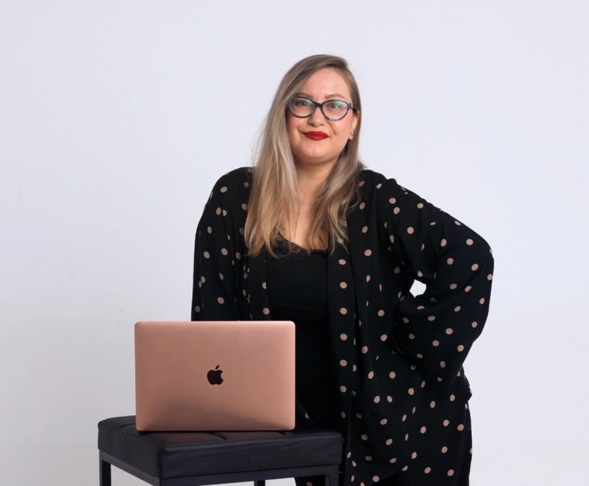 Привет, я Маша, Product manager Карьерного маркетплейса hh.ru (https://hh.ru/mentors) 🙌
Мы активно развиваем самый масштабный карьерный продукт в РФ, собираем сильную команду менторов и экспертов | Сетка — социальная сеть от hh.ru