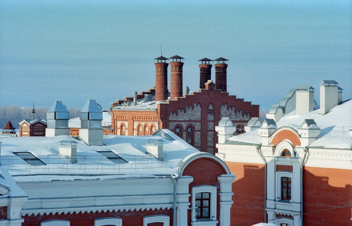 Плёнка проявлена и отсканирова, результат радует)
Kodak ultramax 400 + Юпитер 37а | Сетка — новая социальная сеть от hh.ru
