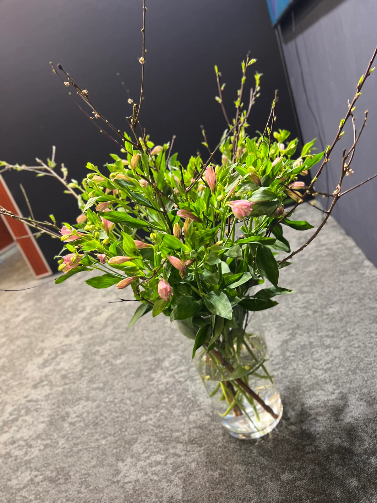 Сегодня представляем компанию PROF BEAUTY
На выставке PROFBEAUTY EXPO 🌸
📍Ждем вас по адресу: м. Кропоткинская, 
1-й Зачатьевский пер | Сетка — новая социальная сеть от hh.ru