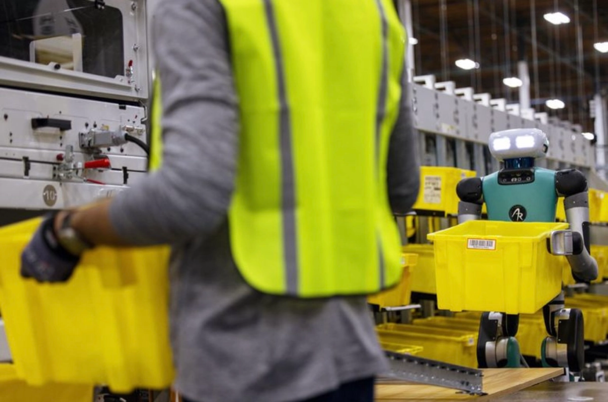 Встречайте Digit - гуманоидного робота от Amazon🤖 | Сетка — новая социальная сеть от hh.ru