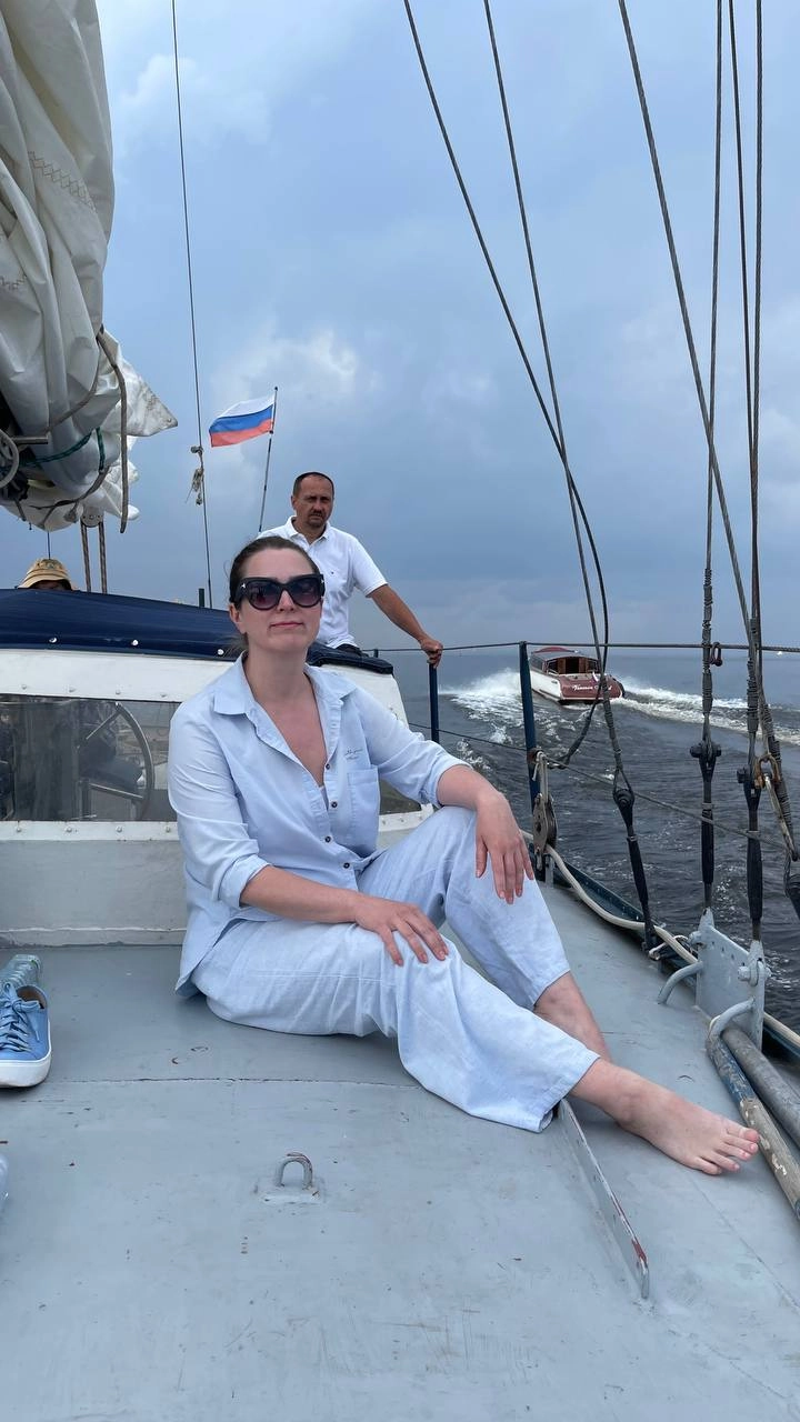 Восстановление батарейки к трудовым будням происходит так
В рамках лета, наслаждаемся 💙 возможностями⛵️ 
И продолжаем расширять список летних дел ✔️✔️✔️ | Сетка — новая социальная сеть от hh.ru