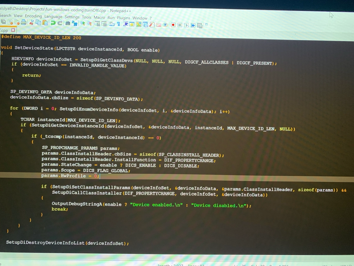Turn off/on your monitor with C! 
🛑🛑 DON’T DO THIS if you have zero programming knowledge! 🛑🛑
This is a POTENTIALLY COMPLEX AND RISKY OPERATION that involves device management and should be approached... | Сетка — новая социальная сеть от hh.ru