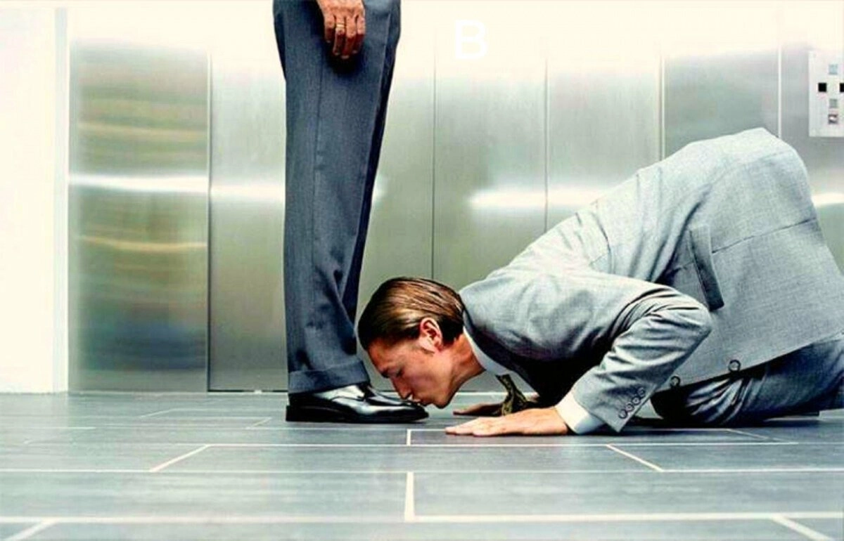 ПРОГИБАТЬСЯ ИЛИ НЕТ!
В linkedIn прокомментировала прекрасный #кейс, когда #работодатель вынуждает уволиться за 1 день и выйти | Сетка — новая социальная сеть от hh.ru
