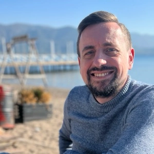 author avatar