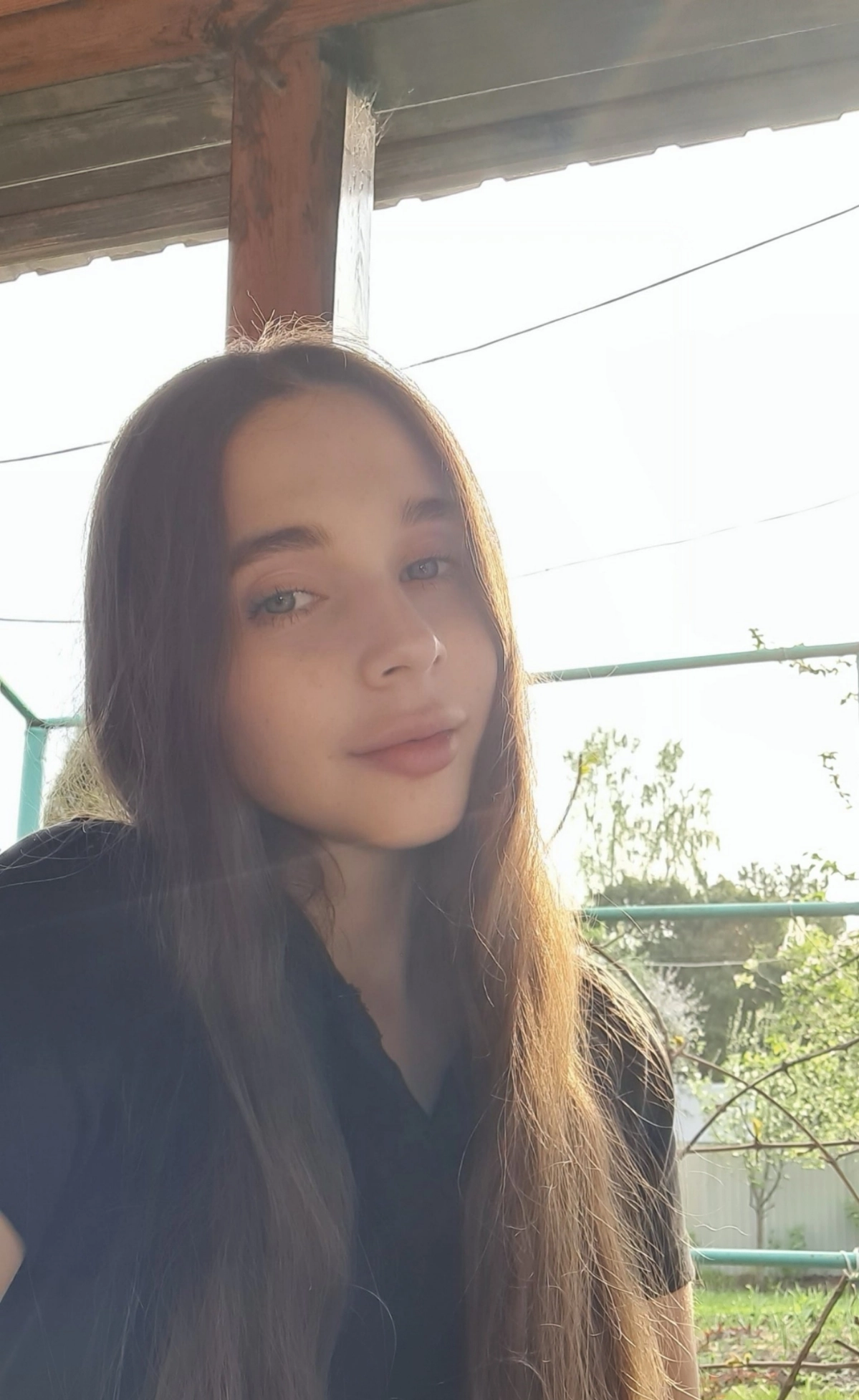 Напишем сказку))
Как там начинаются сказки?
Смеркалось....
Сделаем собирательные образы!
Для девочки - прекрасная принцесса, Несмеяна, красивая, батюшка жаждет выдать ее замуж, предлагает полцарства | Сетка — новая социальная сеть от hh.ru