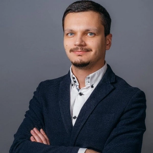 Максим Бабий