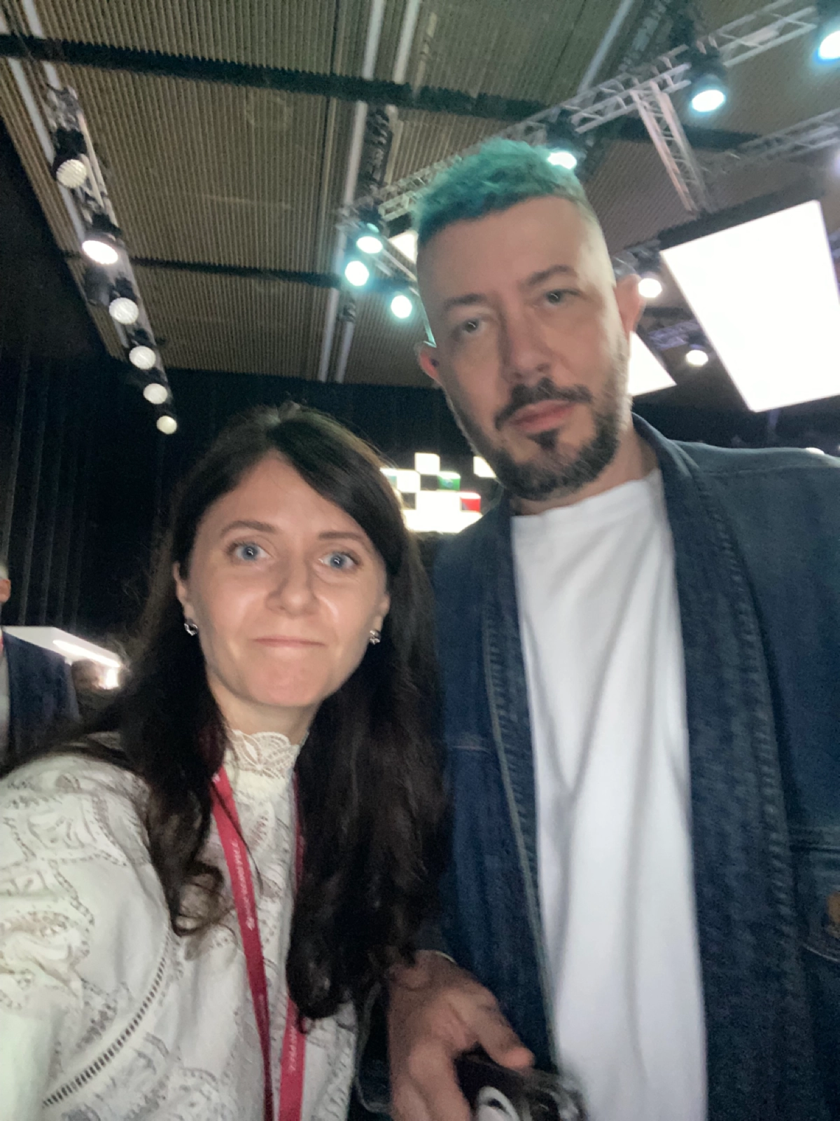 Дурацкая, но любимая фотка. 
Артемий Лебедев, в каком-то смысле, сформировал мою будущую профессию | Сетка — новая социальная сеть от hh.ru