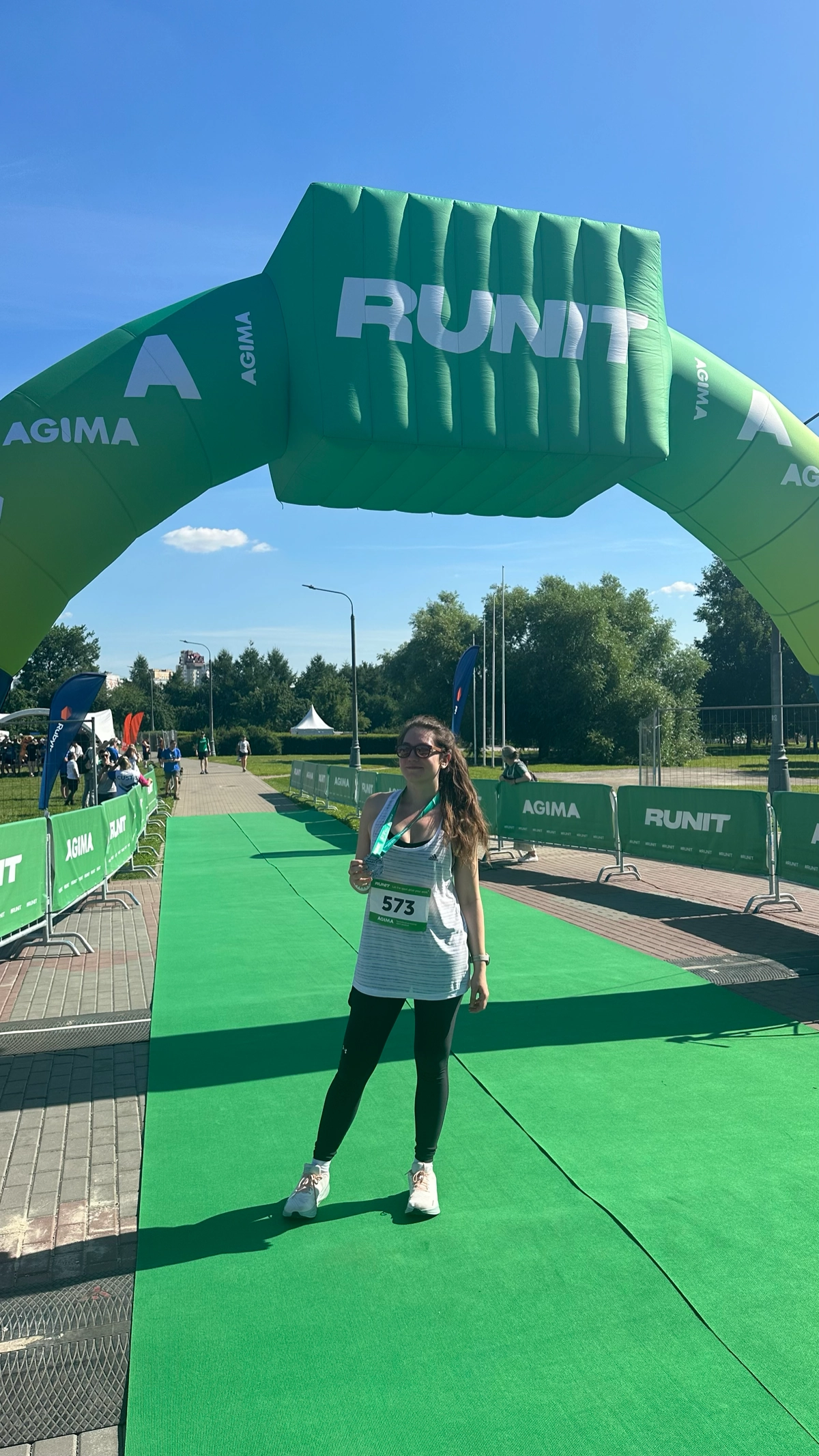 Привет! 
Я руководитель студии заказной разработки MAGIA.team (together with AGIMA). 
Пробежала 3км за 27 минут 🤪 | Сетка — новая социальная сеть от hh.ru
