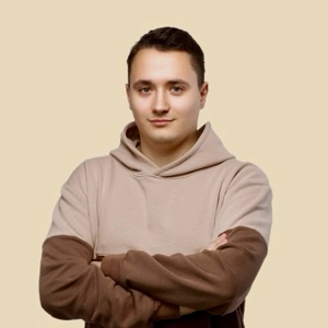 Александр Павлов