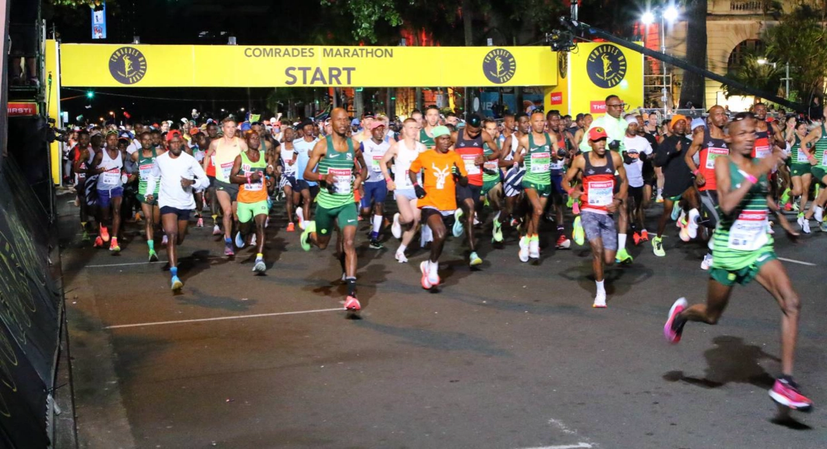 The Comrades Marathon («Марафон товарищей») — это забег на 86 километров. Одна из его главных целей — «демонстрация несгибаемости человеческого духа, проявленной в трудных условиях» | Сетка — новая социальная сеть от hh.ru