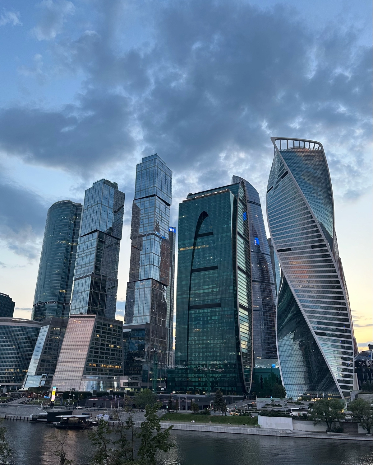 Залог успеха заключается…⁉️ | Сетка — новая социальная сеть от hh.ru