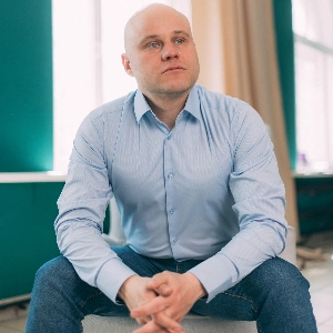 Александр Злобин