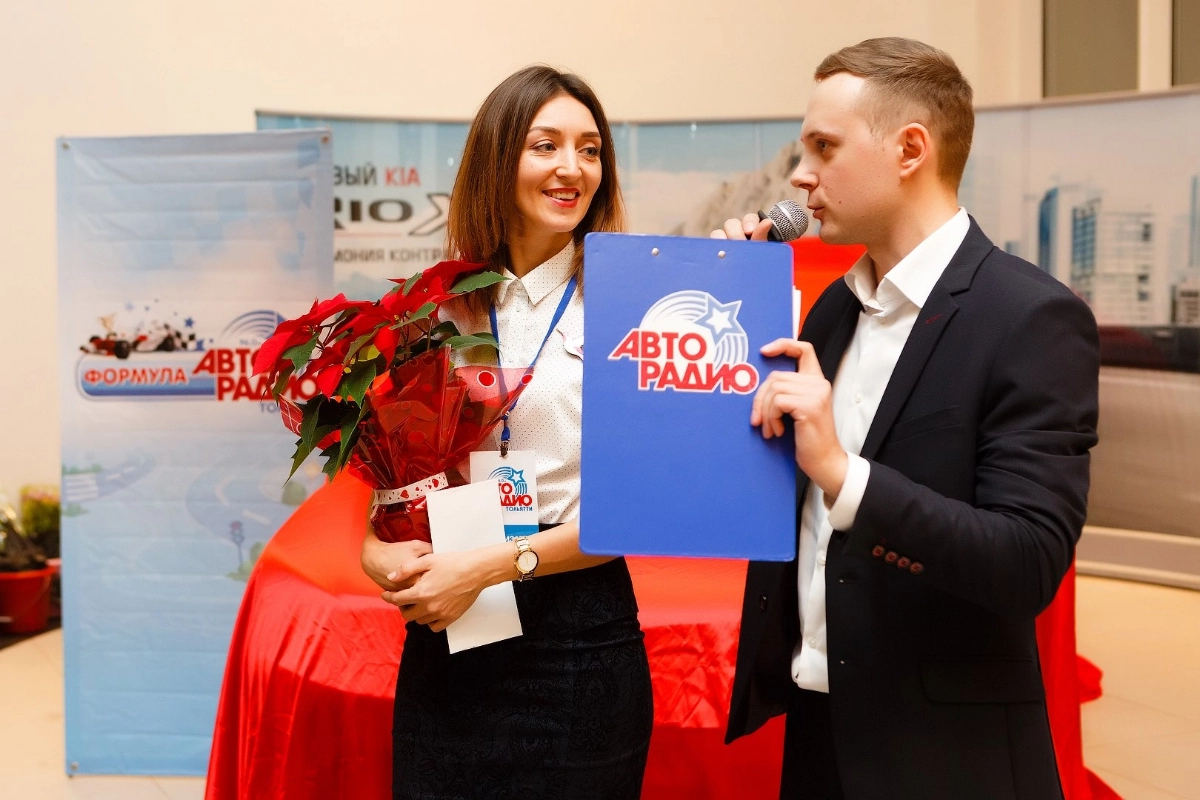 15 !!! (Жаль, нельзя капслоком писать цифры)
15 лет я с Авторадио. Подумать только.. | Сетка — новая социальная сеть от hh.ru