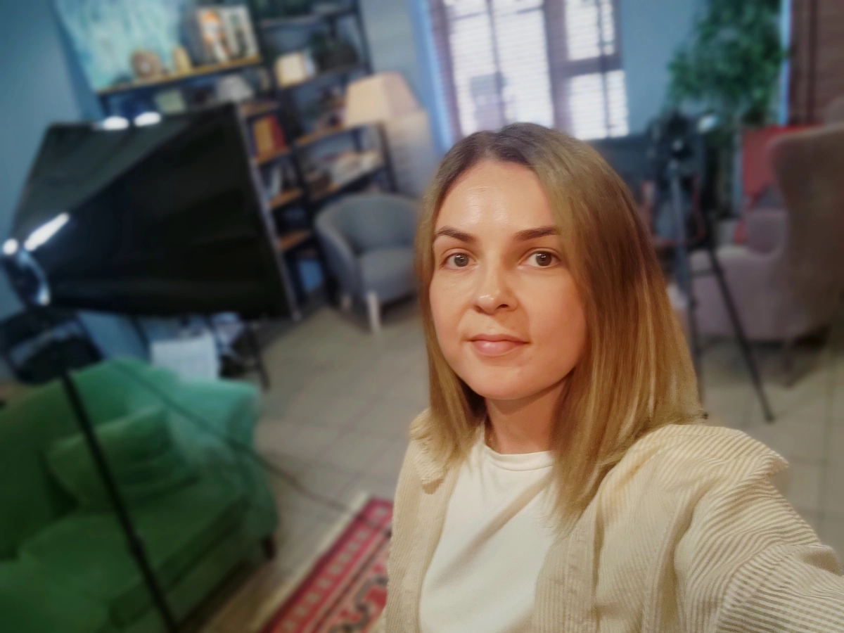 Сегодня получила новый для себя опыт участника подкаста. И это было круто! Хочу ещё)
Говорили мы на очень актуальную тему - сотрудники "снежинки" и поколение зумеров | Сетка — новая социальная сеть от hh.ru