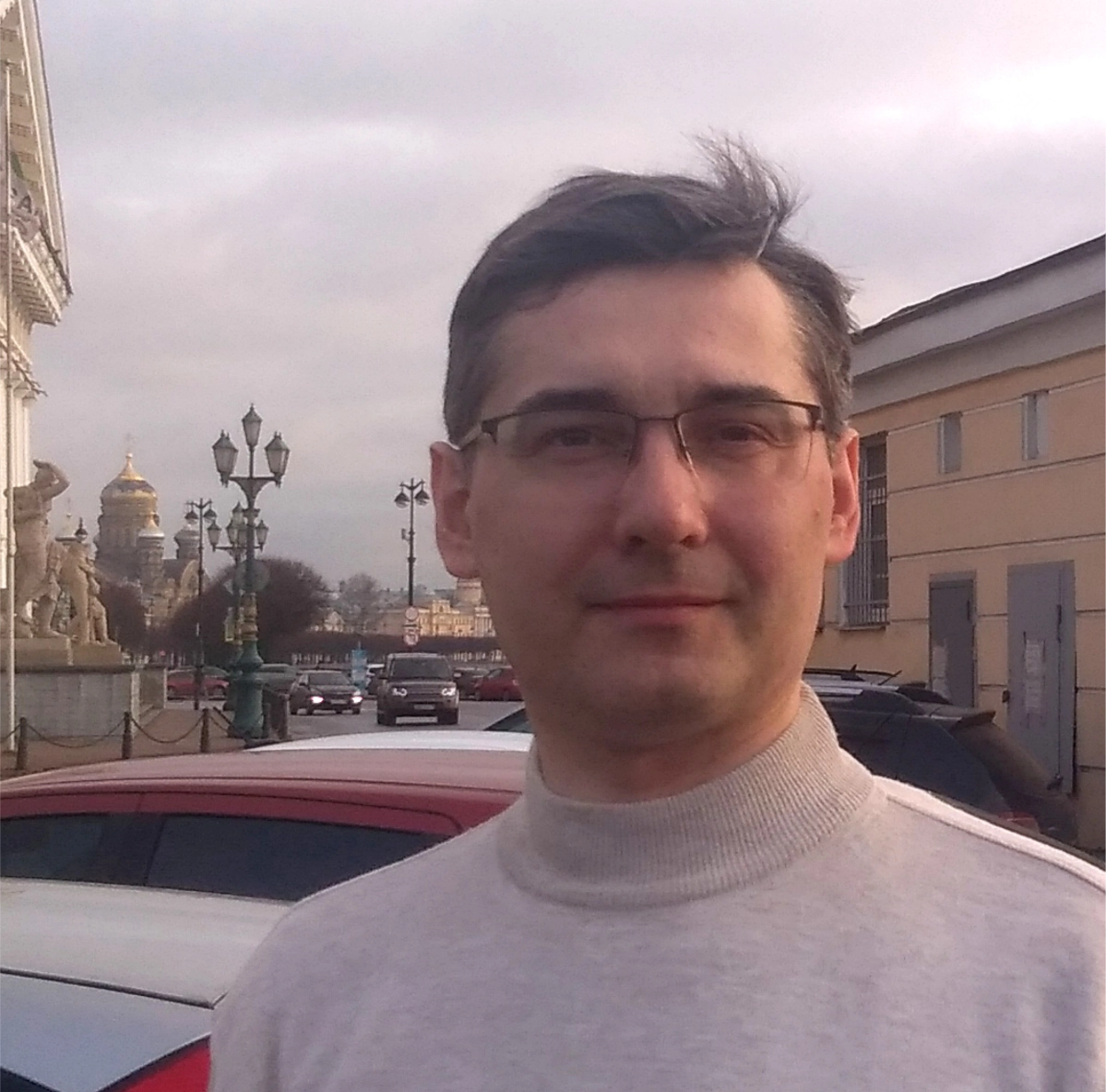 Александр Сапожников