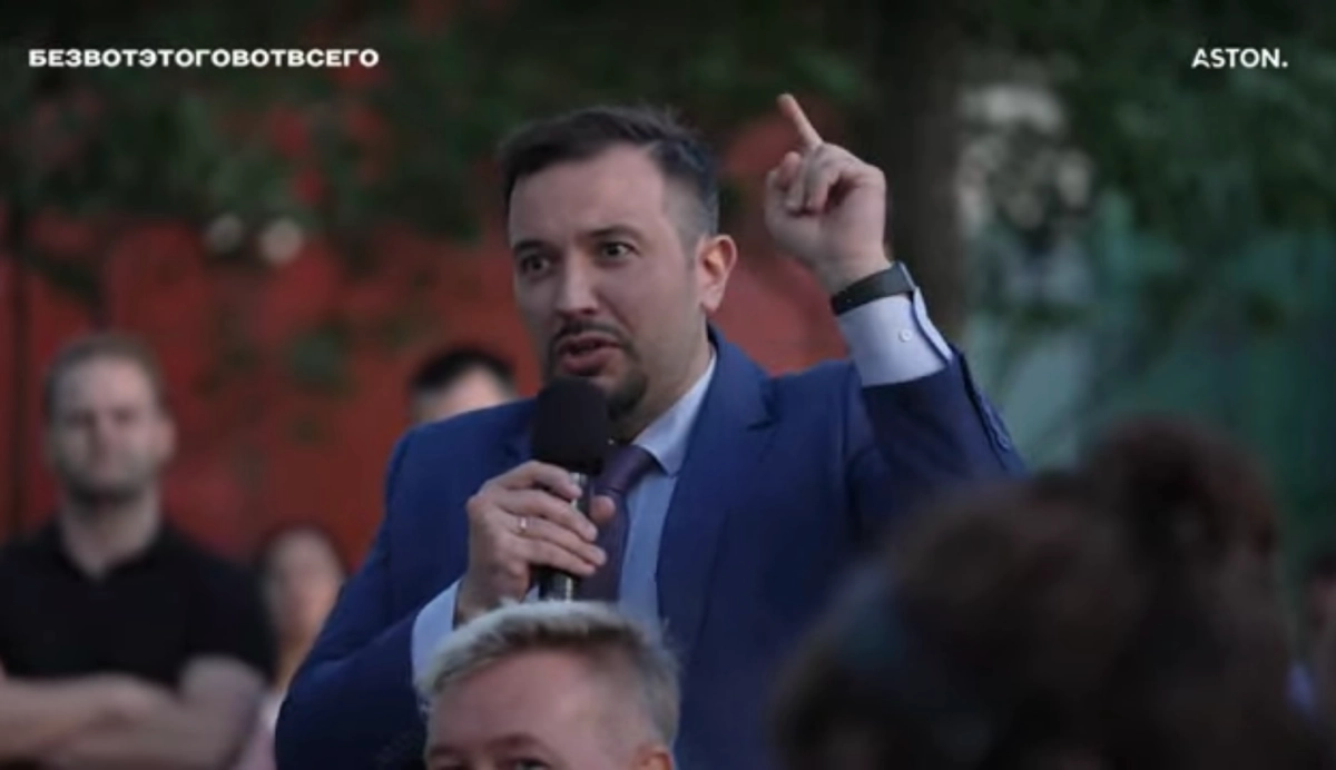 🎤 Встреча безвотэтоговотвсего 8 | Сетка — новая социальная сеть от hh.ru