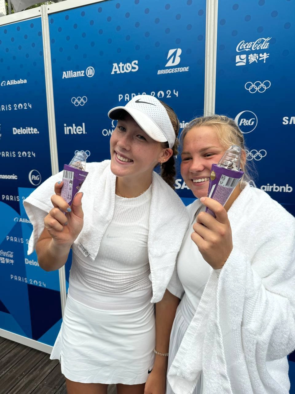 🇷🇺 Первое золото России на Олимпиаде в Париже? 
🎾 Сегодня в 16:30 финал в парах у женщин
Мирра Андреева и Диана Шнайдер против итальянок | Сетка — новая социальная сеть от hh.ru