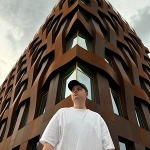 author avatar