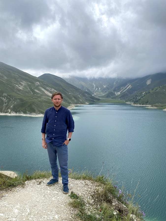За несколько дней в Чечне успел увидеть Грозный, озеро Кезеной-Ам, аул Хой и старинные сторожевые башни | Сетка — новая социальная сеть от hh.ru