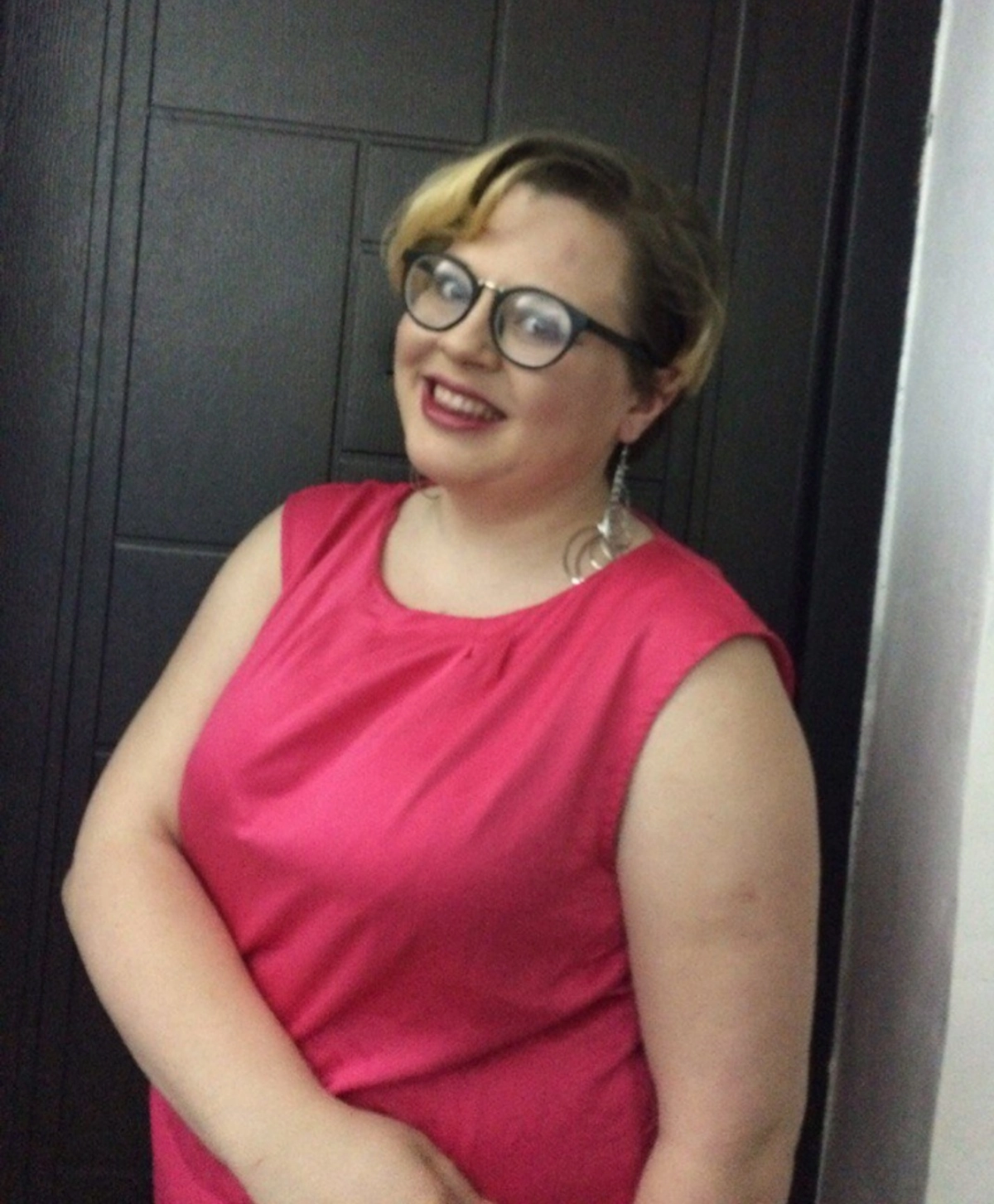 Всем привет!
Давайте знакомиться🌸 
Меня зовут Ксения, я из Москвы ,и я помагаю  подбирать  домашний персонал. Шла я к этому долго и не сказать , что путь был мой лёгок | Сетка — новая социальная сеть от hh.ru