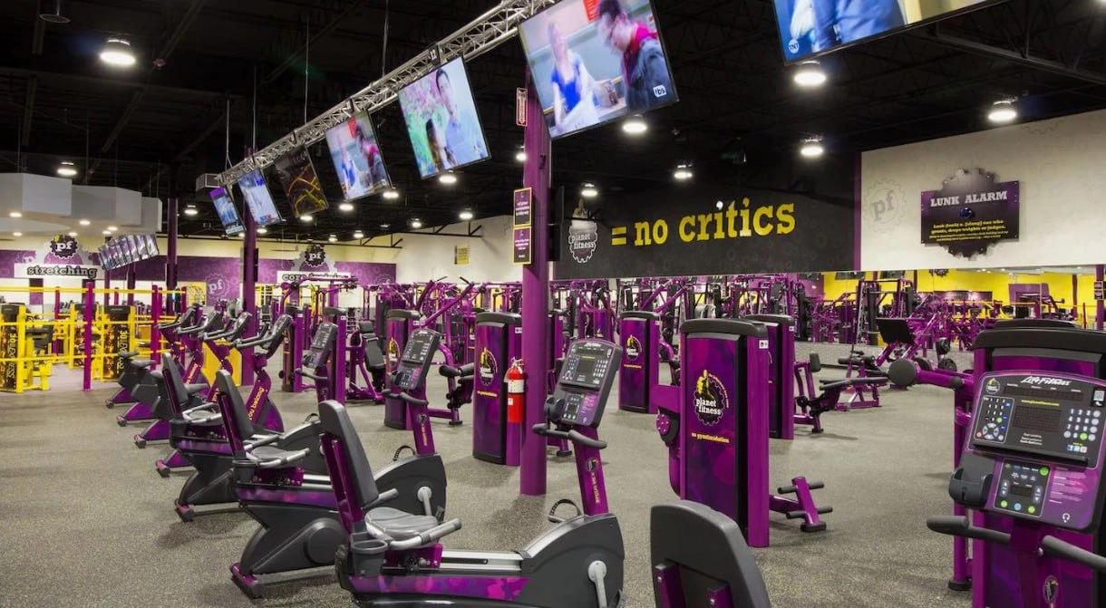 Yahoo DSP Adds Planet Fitness And Bridg’s Audiences To Its Retail Media Network - линк
Прогрев по четвергам! По пятничному дайджесту ничего не обещаю, даже не просите!
Yahoo замахнулась на наружку!
Не... | Сетка — новая социальная сеть от hh.ru