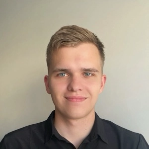 Глеб Макаров