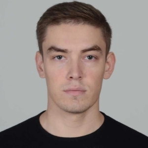 Дмитрий Нежкин