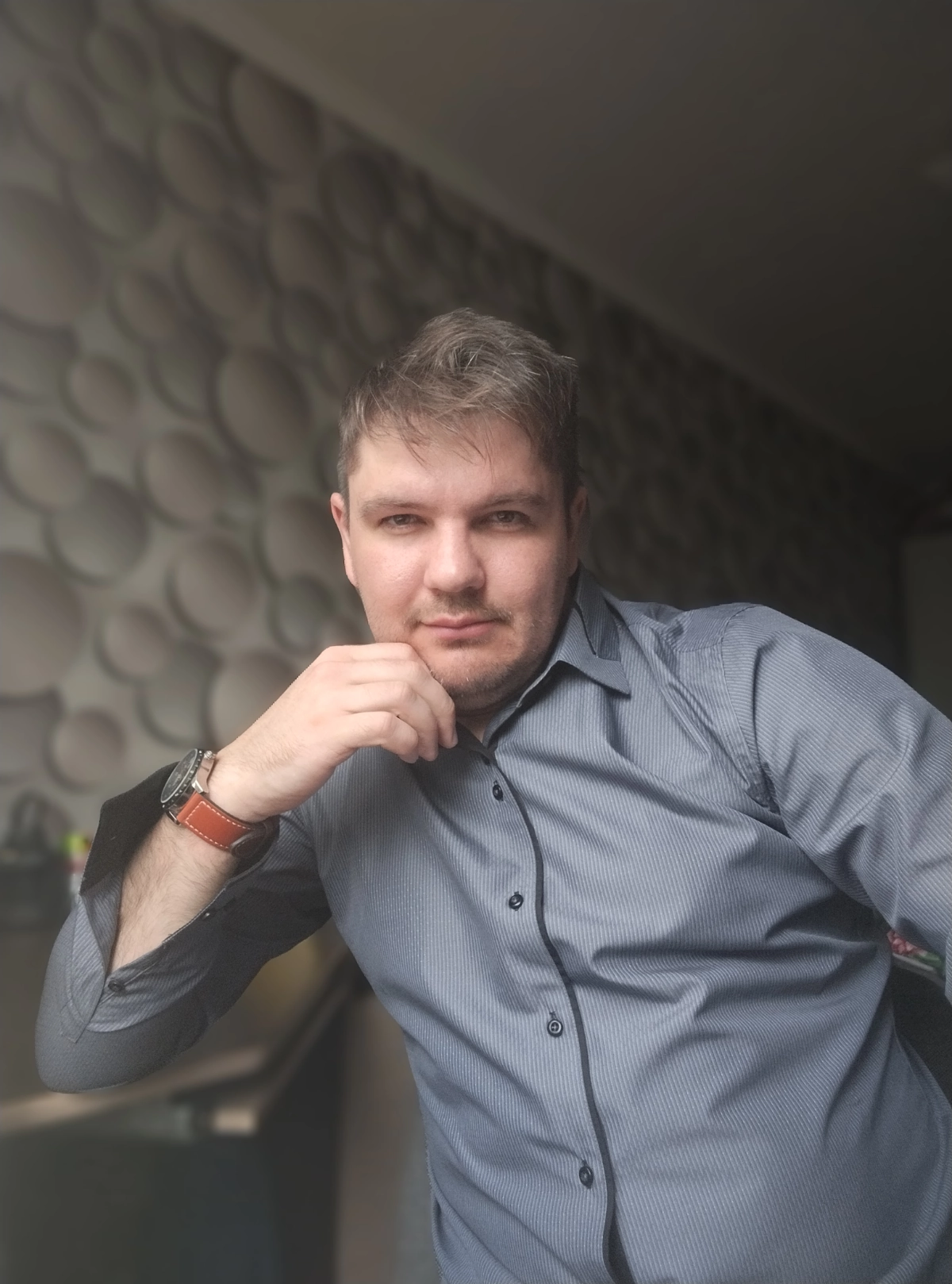 Всем привет!!
Меня зовут Александр. Ищу партнёров для активной работы в онлайн проекте .
Реклама маркетплейса на партнёрских программах. | Сетка — новая социальная сеть от hh.ru