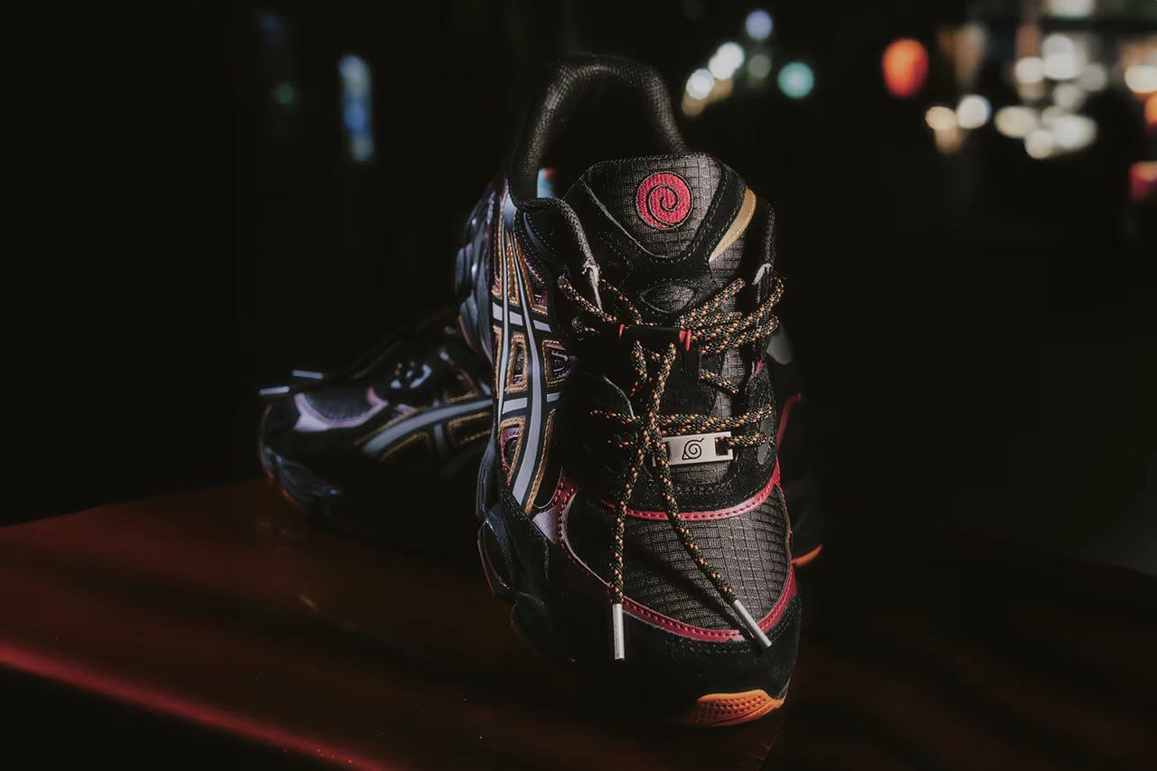Asics запустят в продажу коллекцию кроссовок по Наруто — их будет всего 200 штук. 
Одна пара обойдётся в 18 000 рублей, но не забывайте про быстрые руки перекупов. Релиз состоялся 31 августа | Сетка — новая социальная сеть от hh.ru