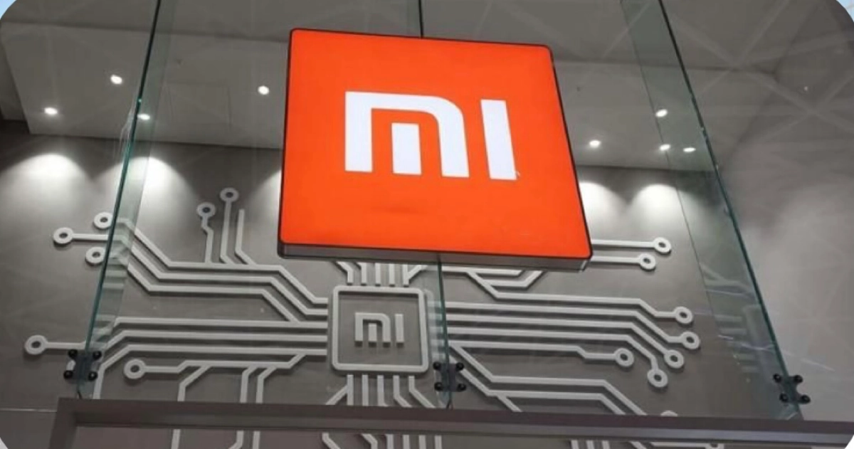Как фабрики без людей меняют рынок.
Недавно CEO Xiaomi презентовал новую автономную фабрику, которая работает 24/7 исключительно на ИИ-роботах | Сетка — новая социальная сеть от hh.ru