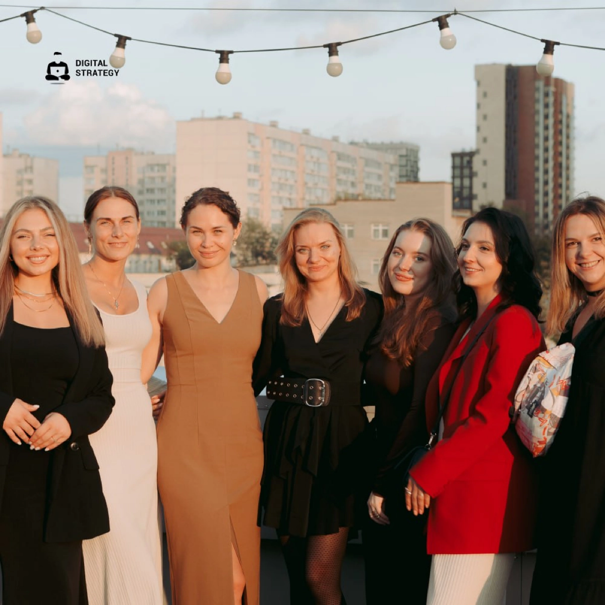 Digital Strategy 1️⃣0️⃣ лет!
Знаменательного и занимательного было много — хотим поделиться основным:
🔘В сентябре 2014 наш корабль, наконец, выбрал свое название и хорошо поплыл! Тогда мы поняли, в ка... | Сетка — новая социальная сеть от hh.ru