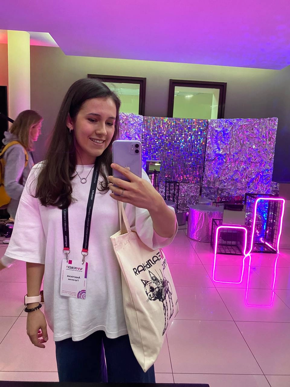 Я на фестивале Практики Развития (a.k.a ПиР)✨
Хотела написать короткий пост по итогам первого дня, но после общения с таким количеством людей я смогла только приехать домой и лечь спать | Сетка — новая социальная сеть от hh.ru