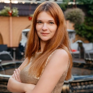 Ирина Сеник | Сетка — социальная сеть от hh.ru
