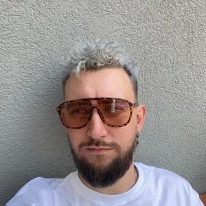 author avatar