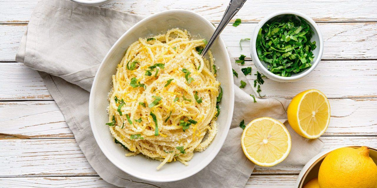 Вкус
Поделюсь рецептом пасты, вдохновлённым Софи Лорен, которая вчера отметила своё 90-летие (а нам всем ещё далеко до этого возраста) | Сетка — новая социальная сеть от hh.ru