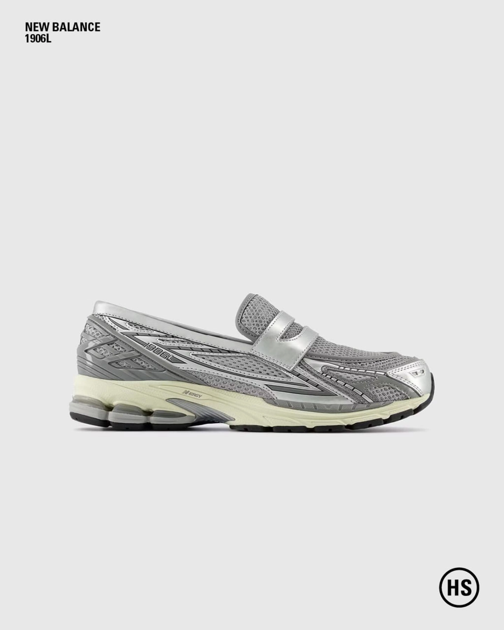 New Balance начали продажу новой модели 1906L — технологичных лоферов цвета металлик. Цена пары — $159 | Сетка — новая социальная сеть от hh.ru
