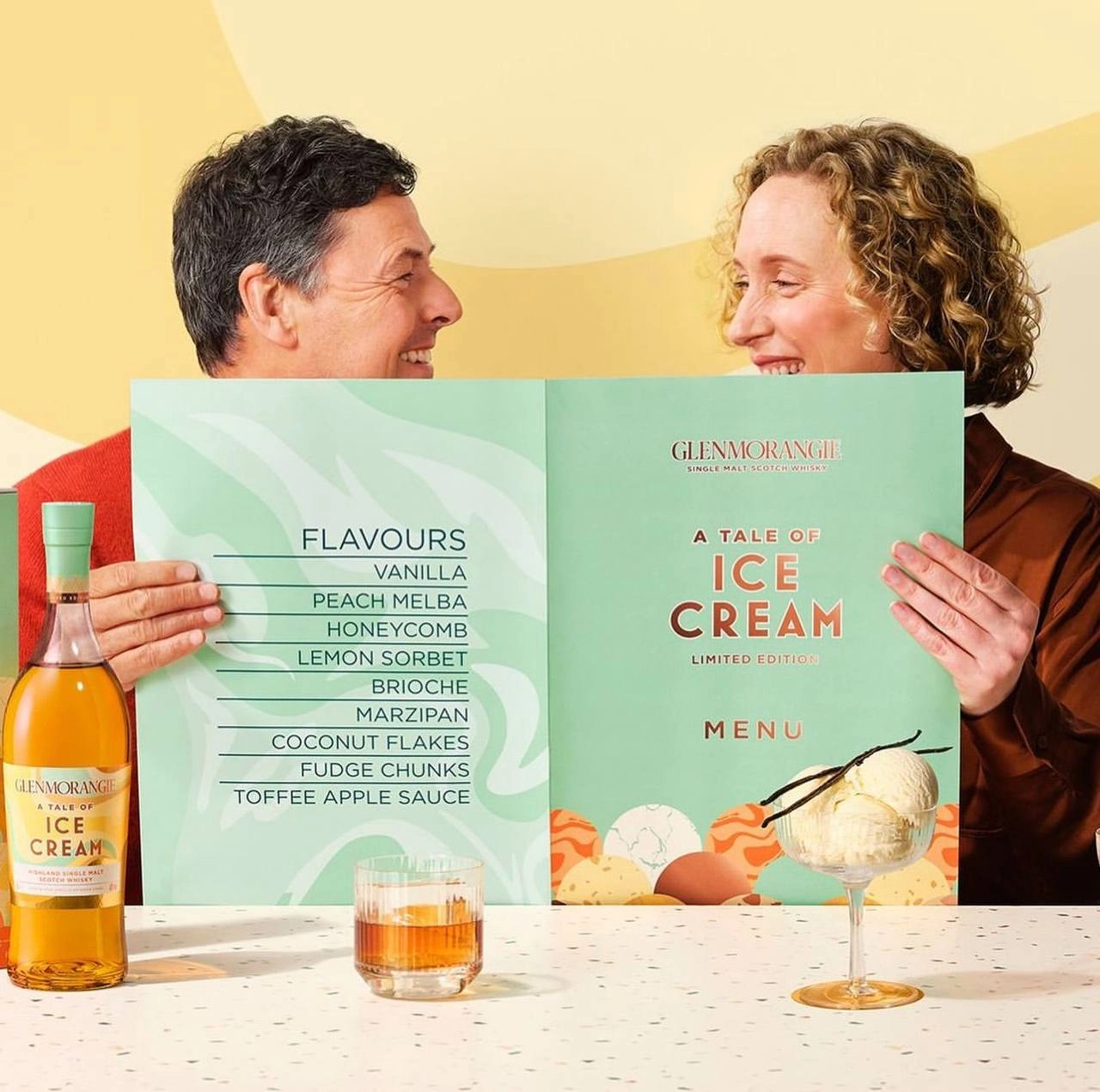 Бренд Glenmorangie выкатил виски со вкусом мороженого. Лимонно-ванильного мороженого, Карл! 
В продаже уже с сегодняшнего дня, бутылка стоит 85 евро (8788 рублей). Я хочу это попробовать | Сетка — новая социальная сеть от hh.ru