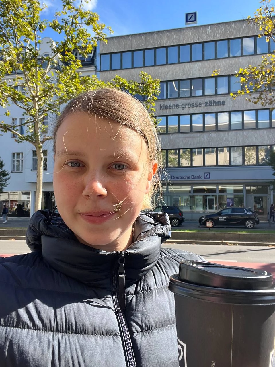Я сторонник того, что критиковать уклад жизни в других странах можно и нужно:
а) люди привыкают к системе и не видят, как ее можно улучшить 
б) мы приглашаем специалистов из других стран в том числе, ... | Сетка — новая социальная сеть от hh.ru