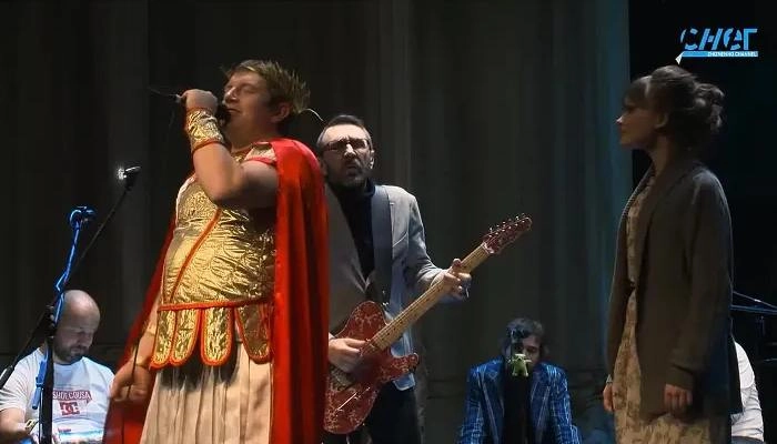 Продолжаем хронику некрологов. Минус один Ян и его ABBYY. Прошел процесс массового увольнения людей с неправильными носами паспортами | Сетка — новая социальная сеть от hh.ru