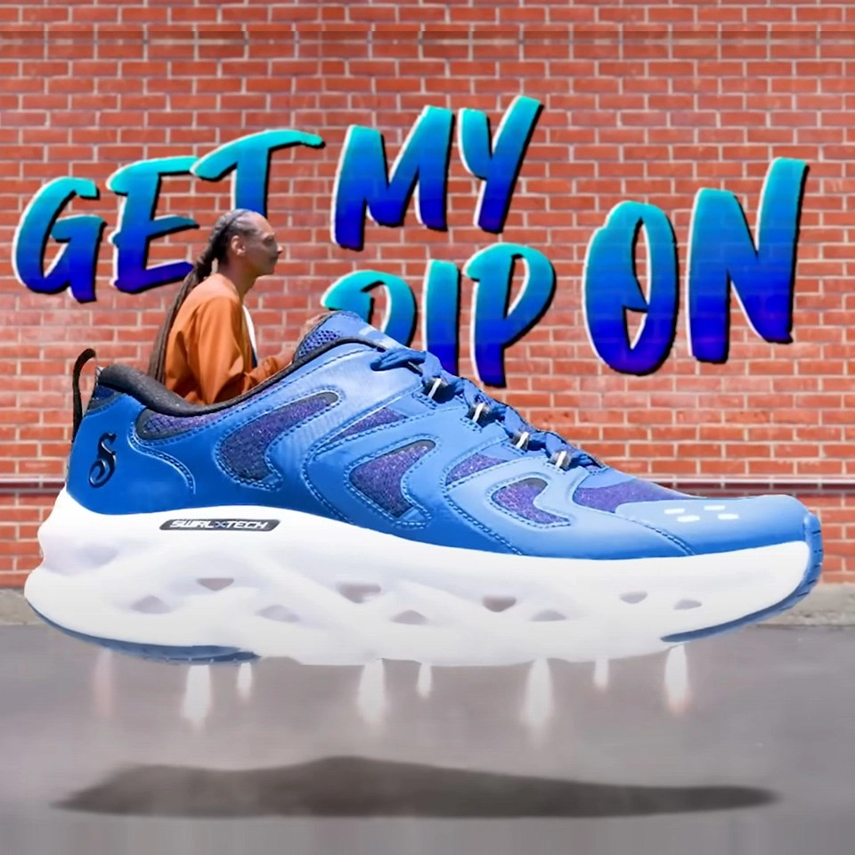 SKECHERS🇱🇷
⭐️НАЧАЛО ПУТИ⭐️
История бренда берет свое начало в 1983 году. Основателем считается Роберт Гринберг. Под его правлением фирма носила имя L.A. Gear и просуществовала 9 лет | Сетка — новая социальная сеть от hh.ru