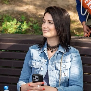 Владлена Назарова