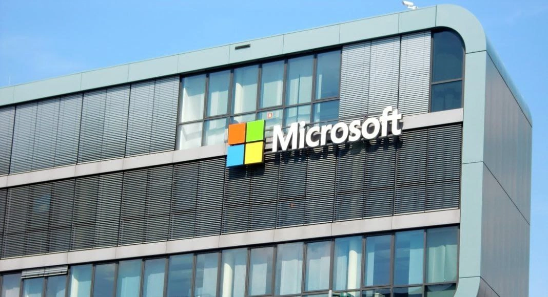 OpenAI сталкивается с потенциальным приобретением Microsoft | Сетка — новая социальная сеть от hh.ru