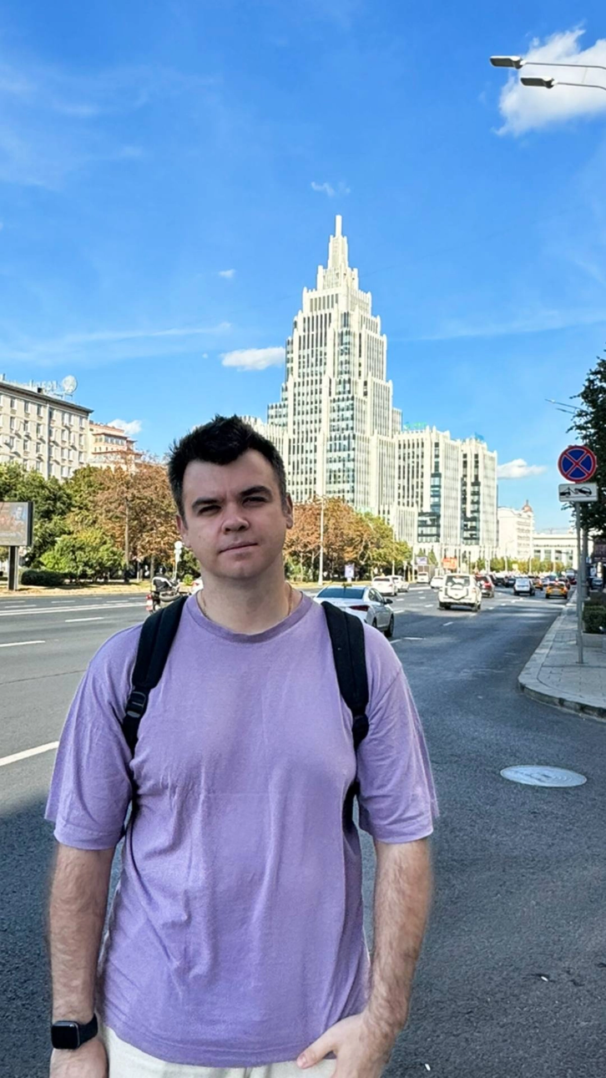Читайте интервью c Владом Ахматзяновым, основателем Coldy | Сетка — новая социальная сеть от hh.ru