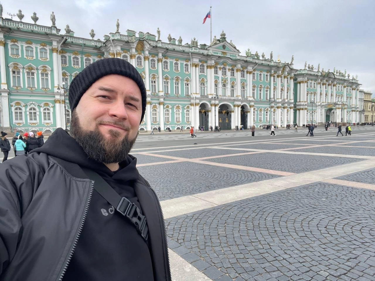 Коротко о том, как я провел время в Питере на этих выходных. 
Обещал доклад: он тоже где-то здесь. | Сетка — новая социальная сеть от hh.ru