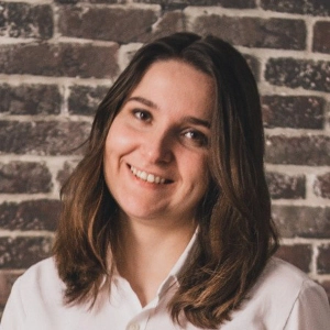 Юлия Лесникова