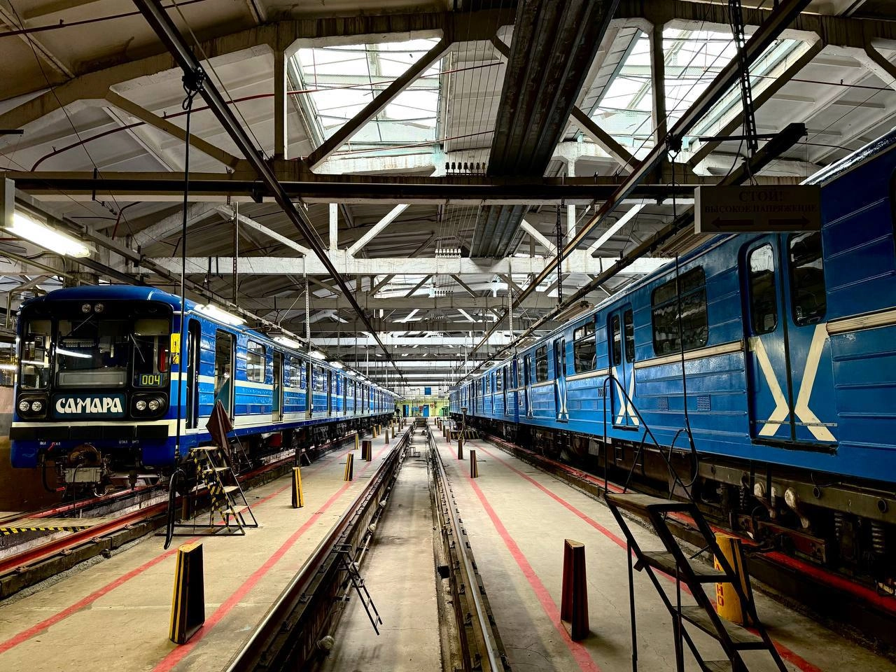 🚇Экскурсия в электродепо "Кировское" Самарского метрополитена🚇
Всем привет! Совсем недавно ребята из Молодежного совета и Ассоциации Региональной Молодежи посетили уникальное место — электродепо "Киро... | Сетка — новая социальная сеть от hh.ru