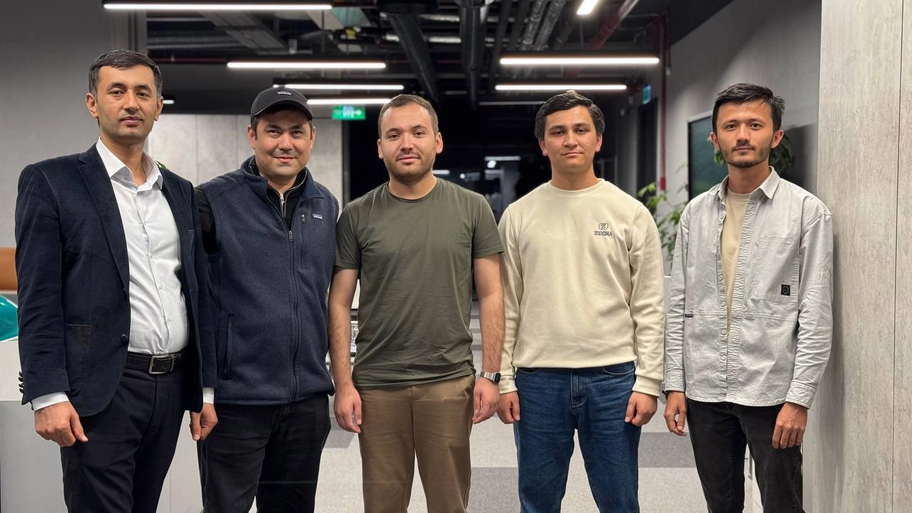 "AloqaVentures" venchur fondi O'rta Osiyo startaplari, IT bozori va investitsiyalarga oid xabarlar va ma'lumotlarni ulashuvchi - Прагматичный реалист jamoasi bilan hamkorlik boshladi | Сетка — новая социальная сеть от hh.ru