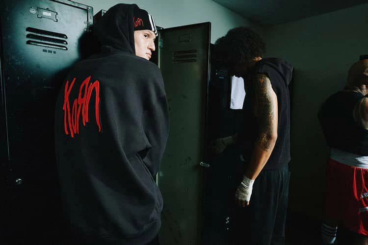 Adidas и рок-группа KoRn выпустили коллекцию в честь 30-летия дебютного альбома группы. Это уже третья коллаборация брендов | Сетка — новая социальная сеть от hh.ru