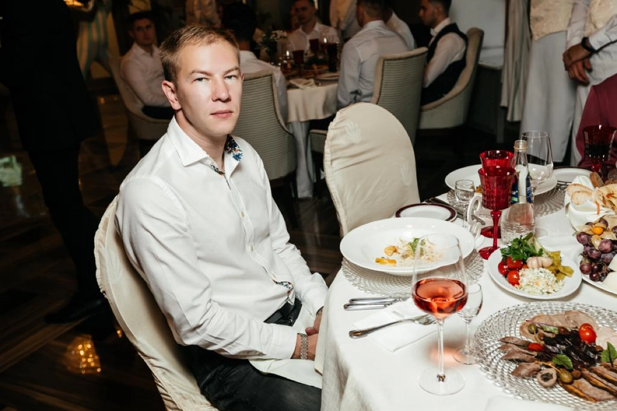 Руслан Шарипов