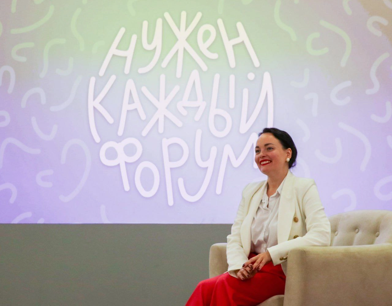 Сколько можно заработать, выпив 1 чашку кофе со мной? ☕️  
Вопрос к любимым подписчикам в виде викторины.  
Пока подожду ваших голосов, а в пятницу раскрою карты:)  
Интересно?  
https://t | Сетка — новая социальная сеть от hh.ru